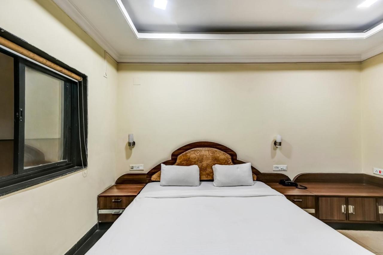 Capital O Hotel Rourkela Palace Buitenkant foto